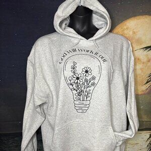 GILDAN HOODIE IN ASH (NEW)